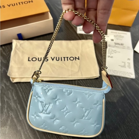 RARE: NWT Louis Vuitton Mini Pochette Accessoires Valentine Lollipop Blue - Picture 6 of 14
